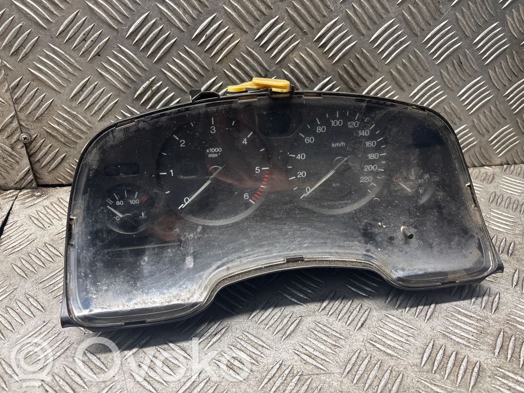 Opel Zafira A Tachimetro (quadro strumenti) 