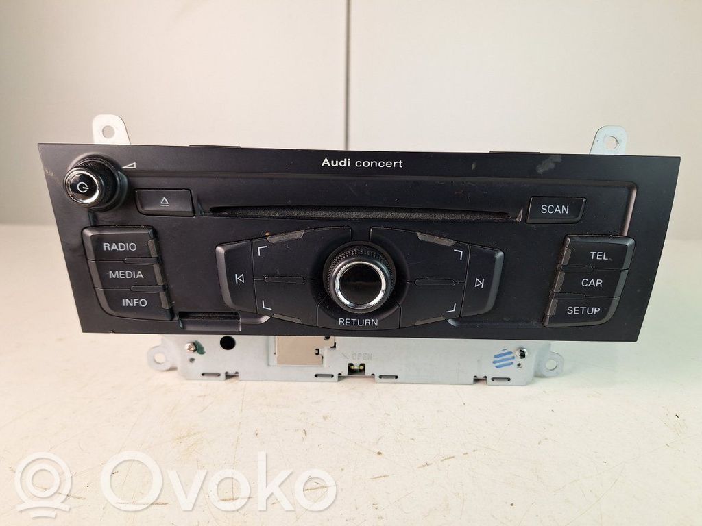 Audi A4 S4 B8 8K Panel / Radioodtwarzacz CD/DVD/GPS 
