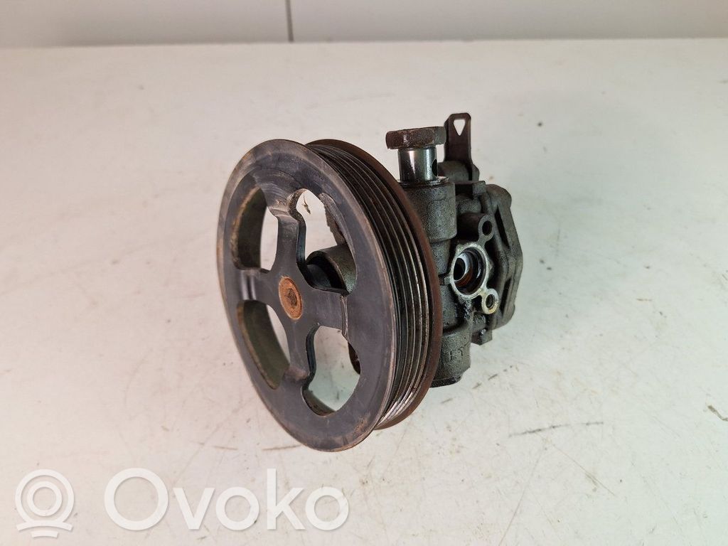 Servopumpe   MN100472