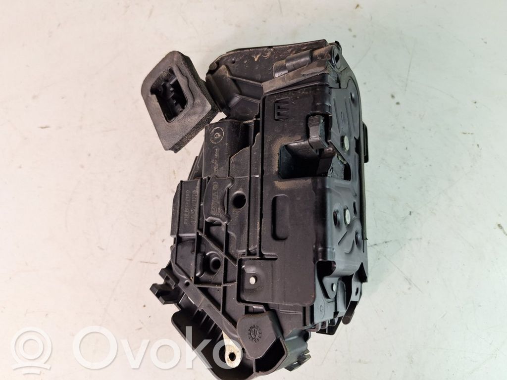Volkswagen Touran III Etuoven lukko 