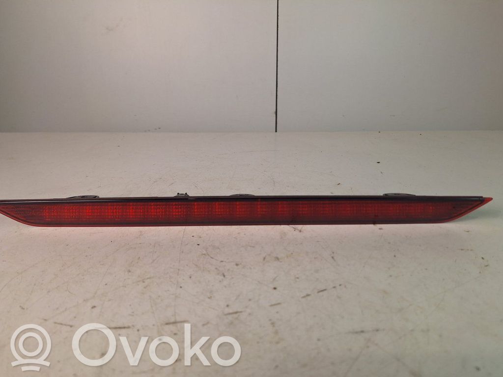 Audi Q7 4L Third/center stoplight 