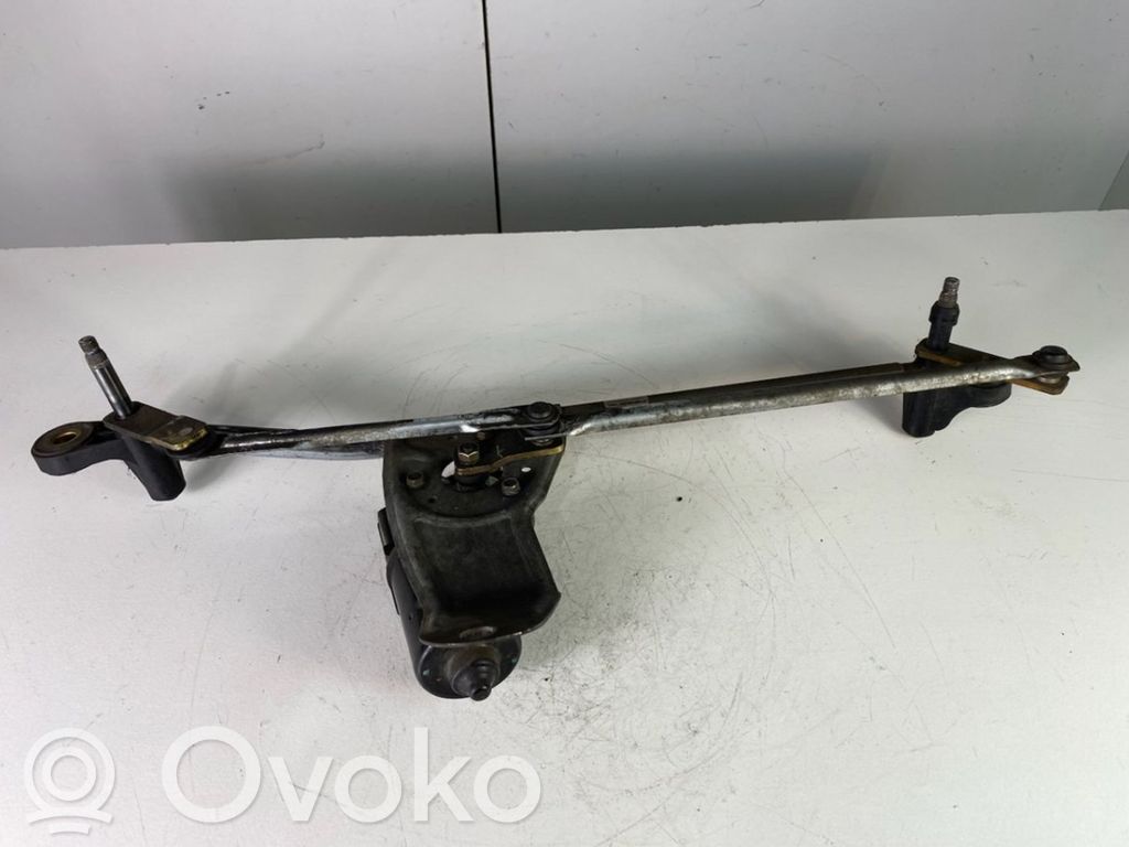 Front wiper linkage   61617111535