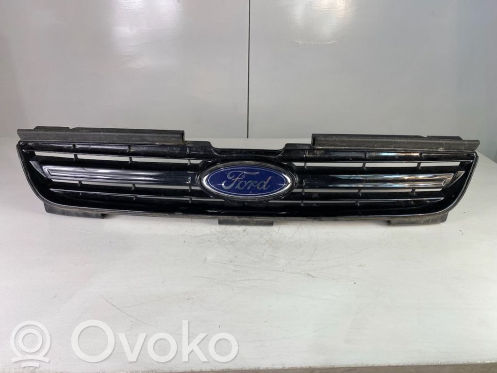 Grotelės priekinės   AM21R8200A