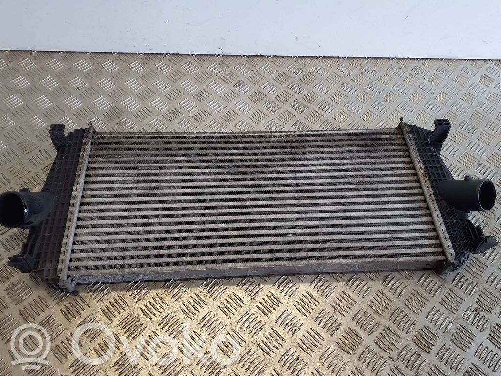 Chrysler Grand Voyager V Interkūlerio radiatorius 