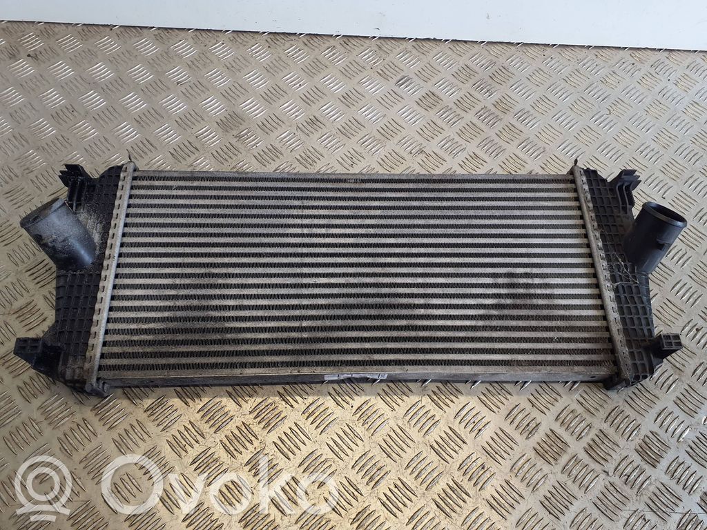 Chrysler Grand Voyager V Interkūlerio radiatorius 