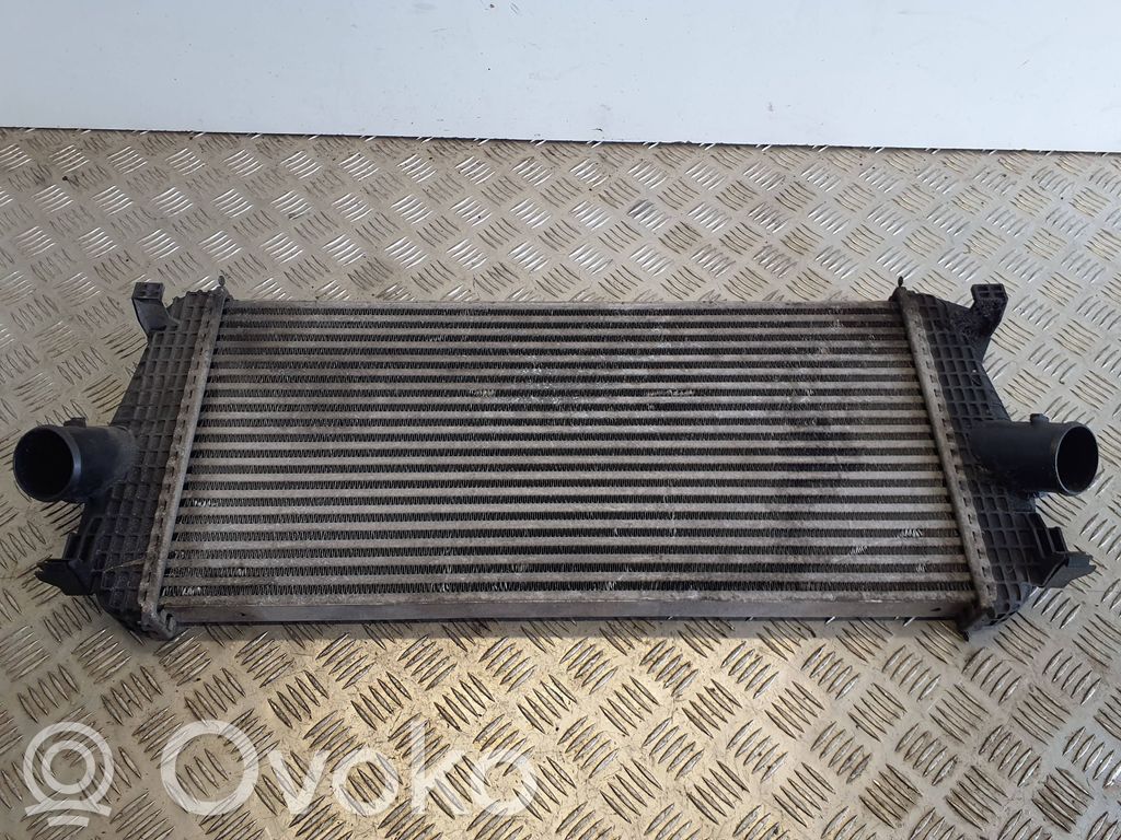 Chrysler Grand Voyager V Interkūlerio radiatorius 