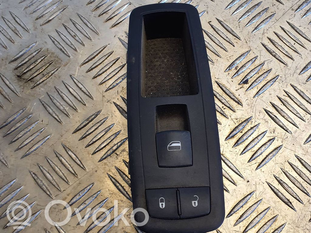 Chrysler Grand Voyager V Electric window control switch 