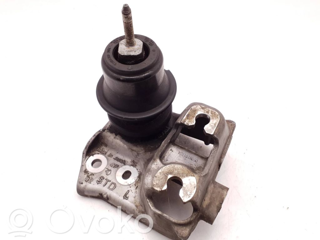 Subaru Legacy Engine mount bracket 