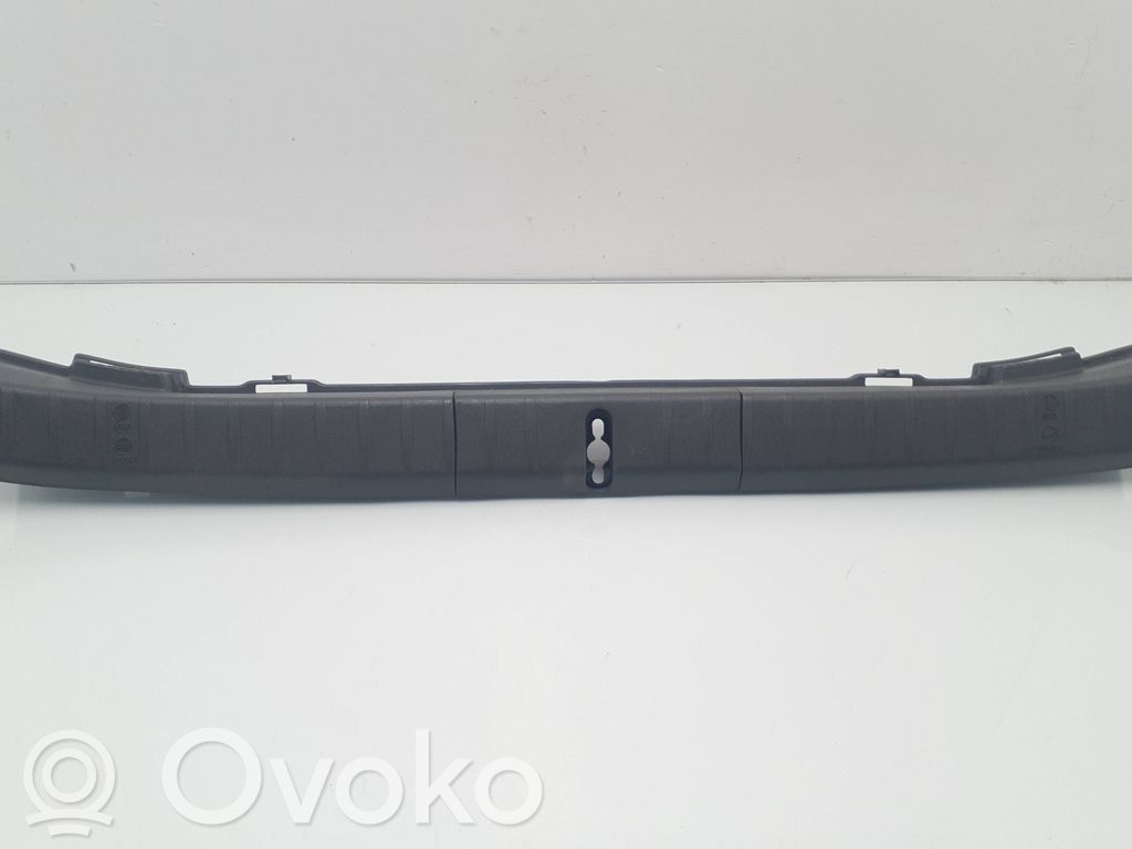 Toyota Prius (XW20) Osłona pasa bagażnika 
