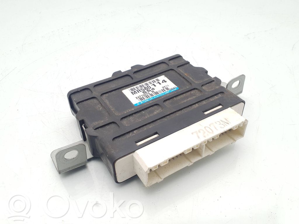 Mitsubishi Pajero Autres unités de commande / modules 
