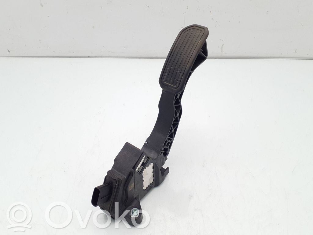 Toyota Auris 150 Accelerator throttle pedal 