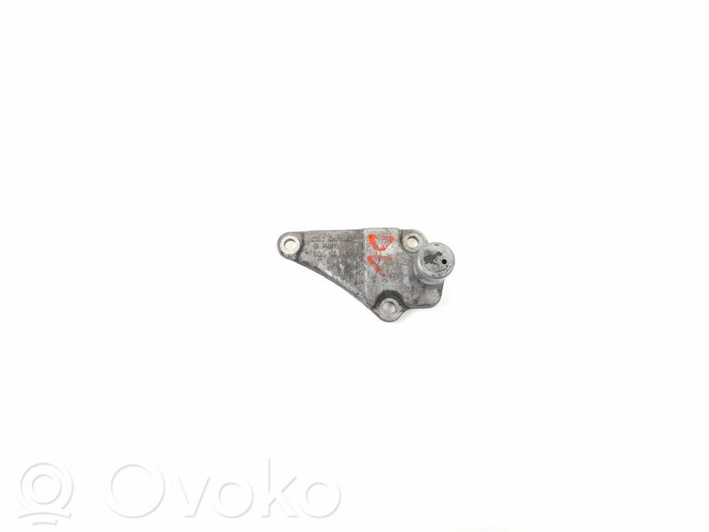 Audi A4 S4 B5 8D Engine mount bracket 