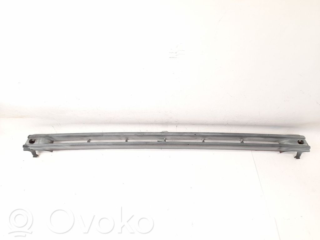 Renault Clio I Front grill 