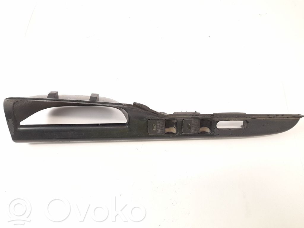 Seat Ibiza II (6k) Przyciski szyb 