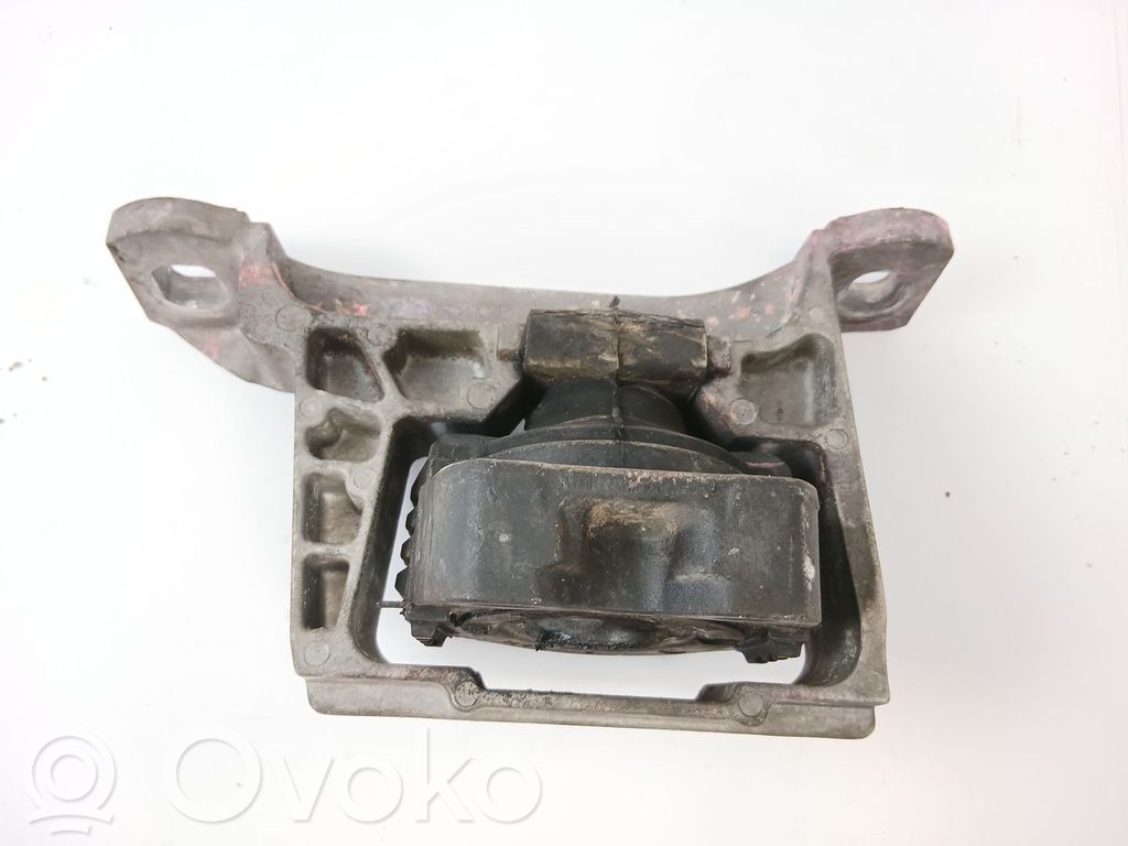 Engine mount bracket   326E92
