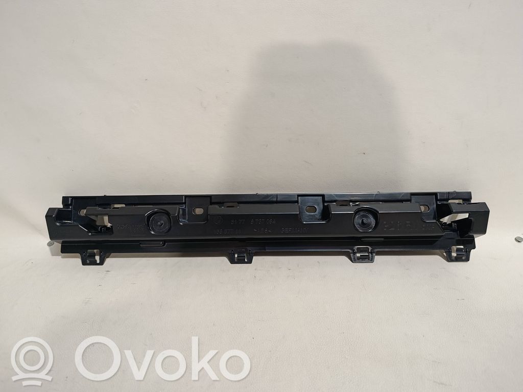 BMW 4 G22 G23 G24 G26 Listón sujeción faldón 