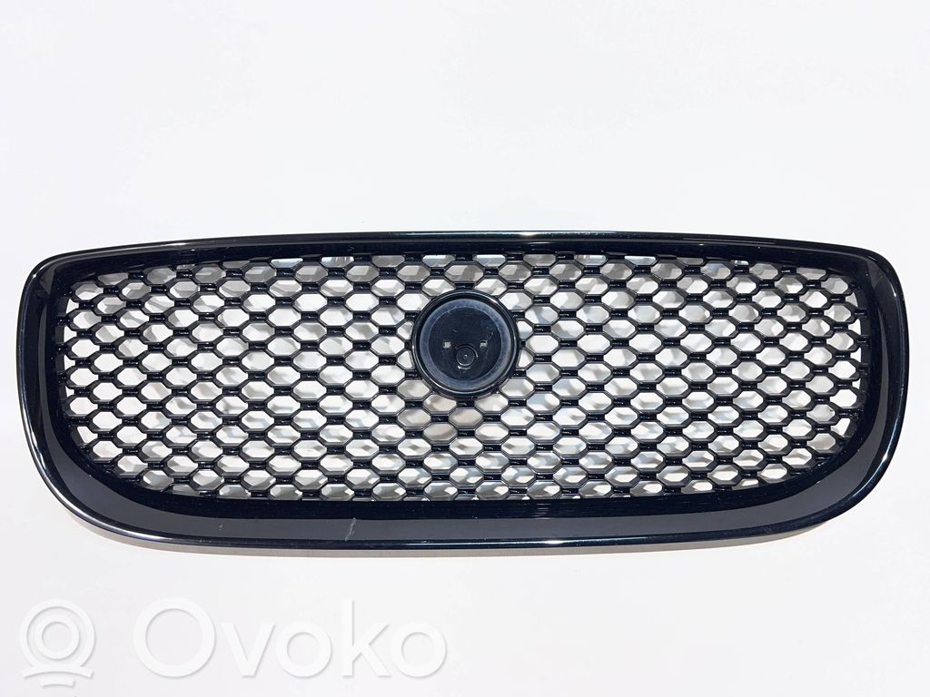 Jaguar XE Front grill 