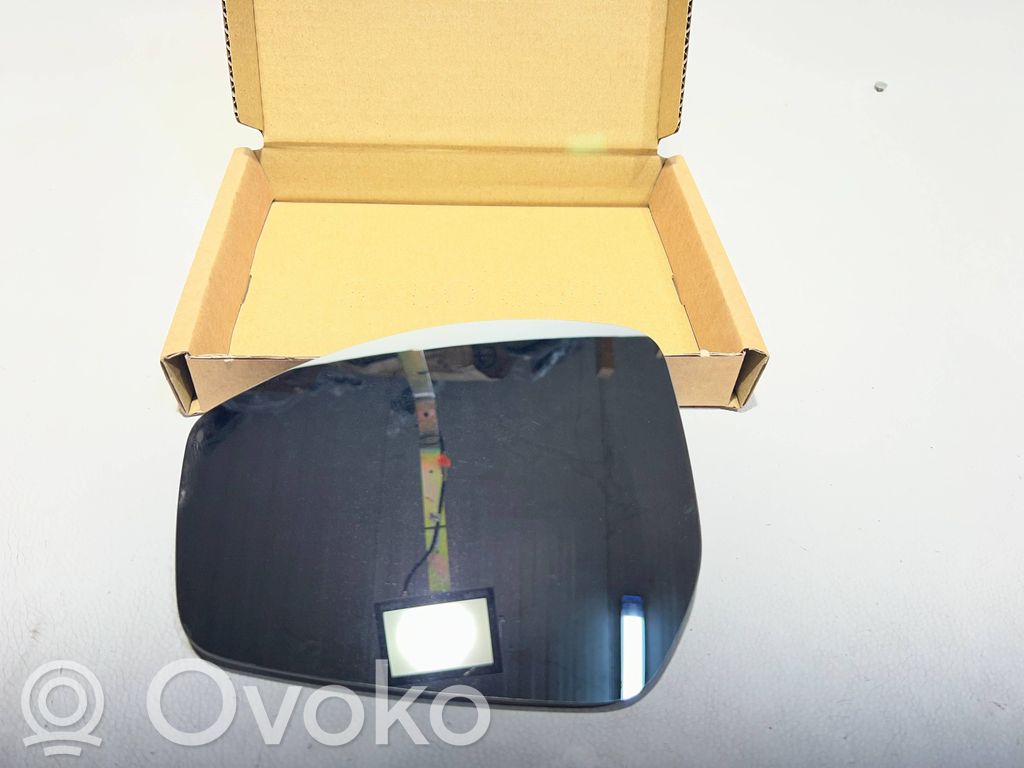 Land Rover Discovery Sport Wkład lusterka drzwi przednich 