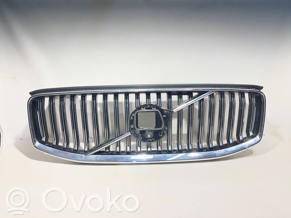 Volvo XC90 Front grill 