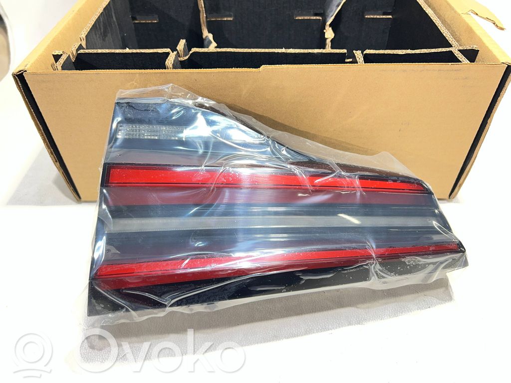 BMW X3 G01 Lampă spate în caroserie 