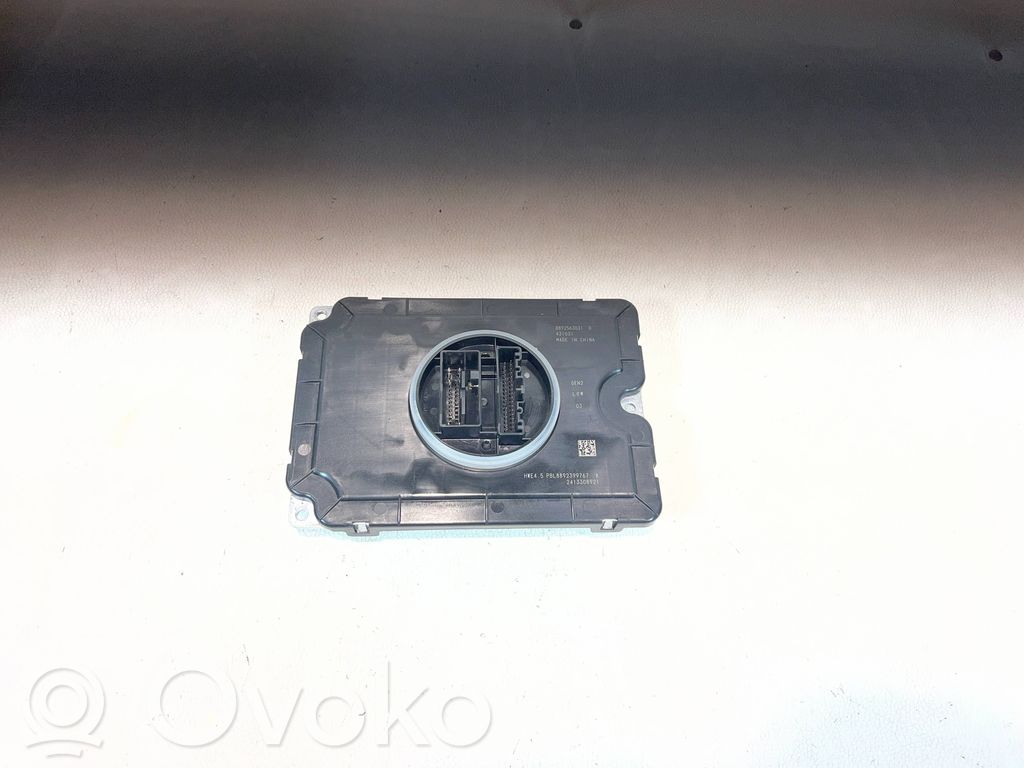 Volvo EX30 Voltage converter/converter module 