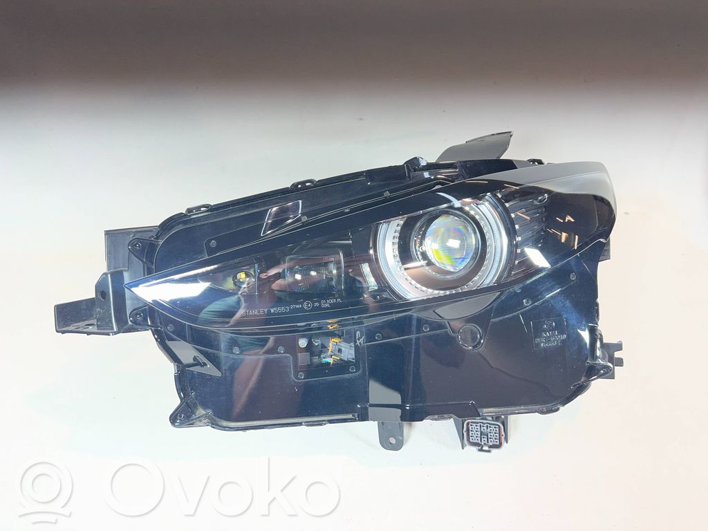 Mazda CX-30 Headlight/headlamp 