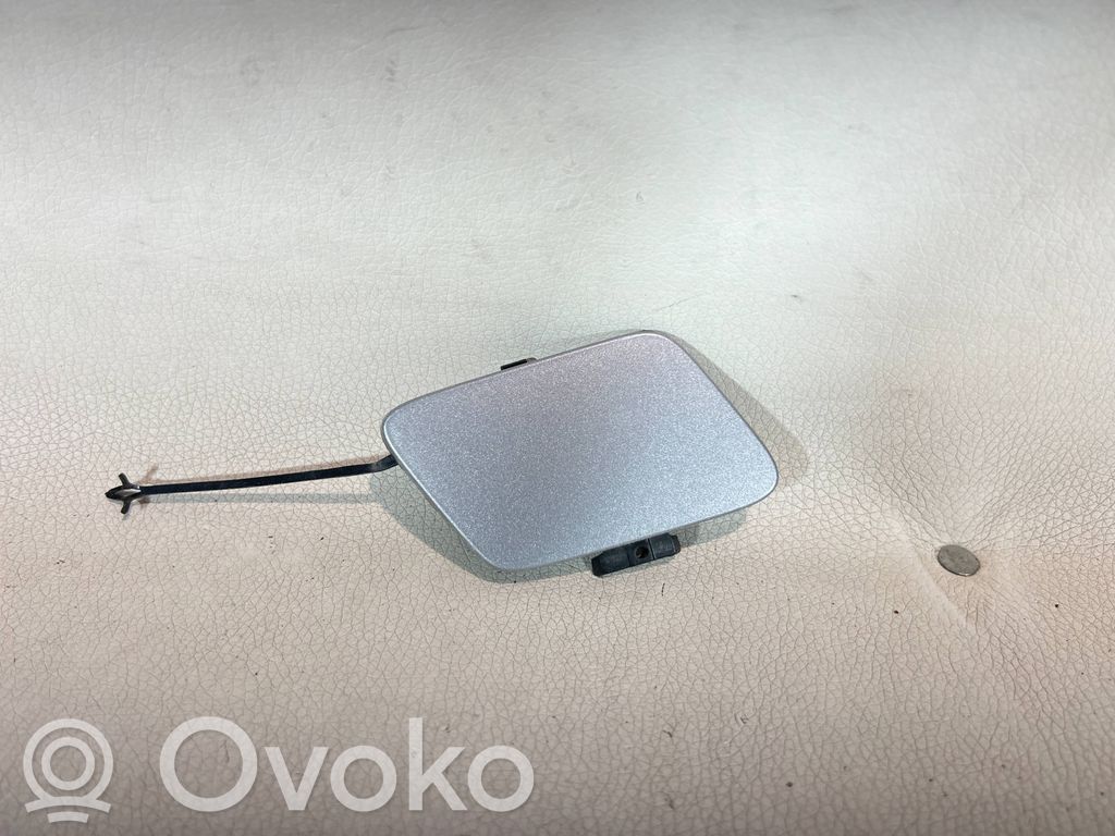 Audi A4 S4 B9 8W Zaślepka / Osłona haka holowniczego przednia 