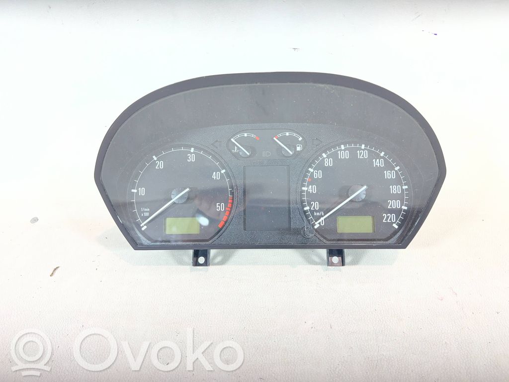 Skoda Fabia Mk1 (6Y) Licznik / Prędkościomierz 
