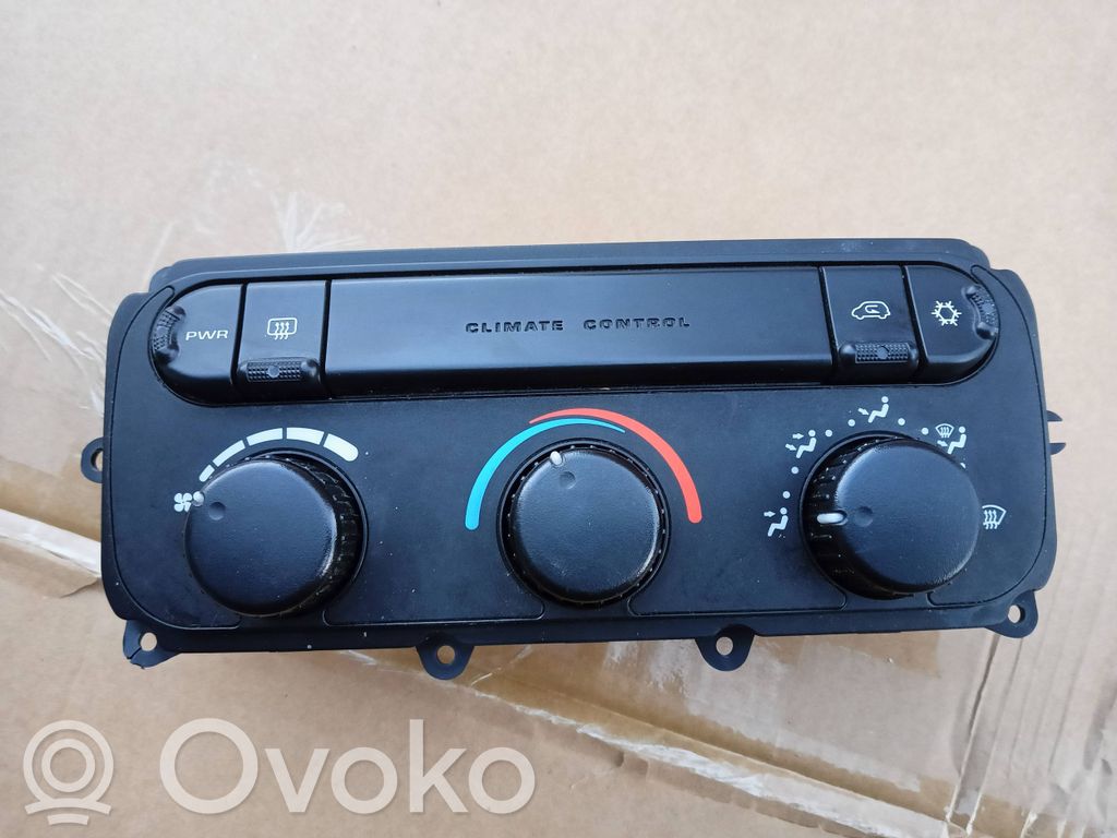 Chrysler Voyager Climate control unit 