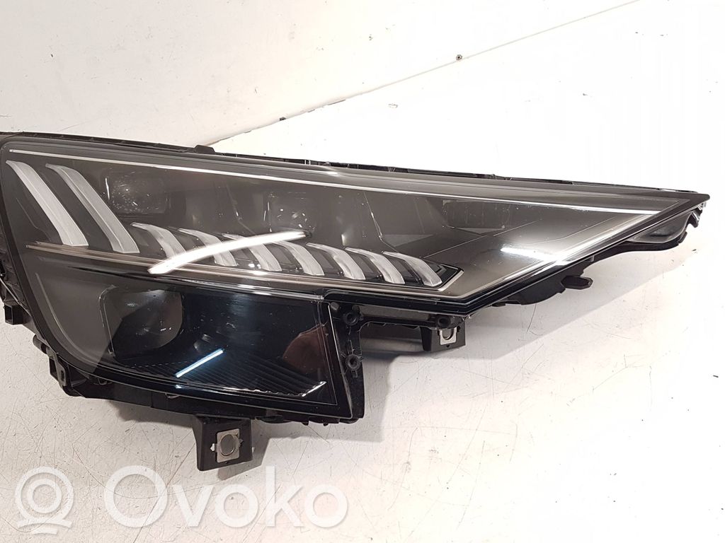 Audi RS Q8 Headlight/headlamp 
