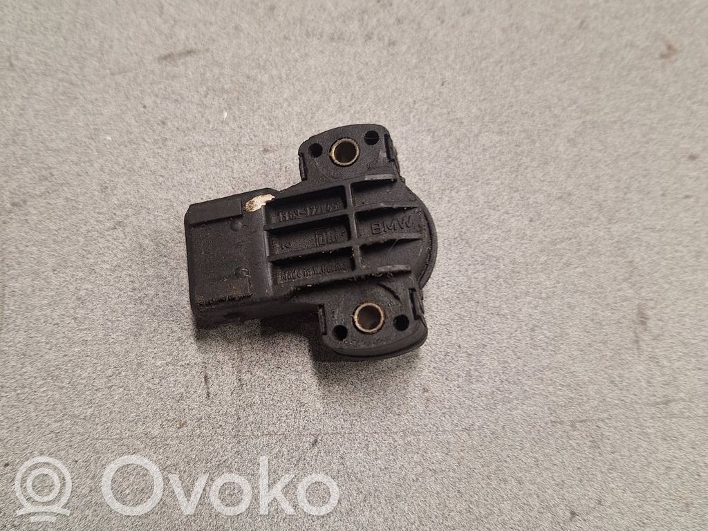 BMW 5 E39 Vārsta stāvokļa sensors 