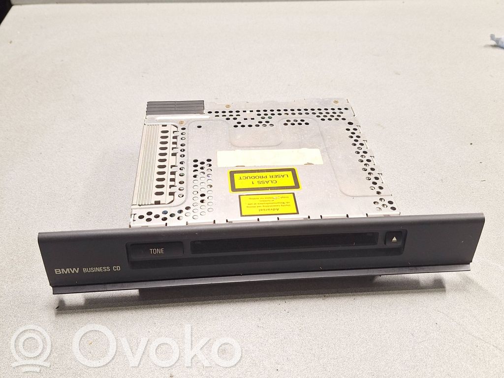 BMW 5 E39 CD/DVD changer 
