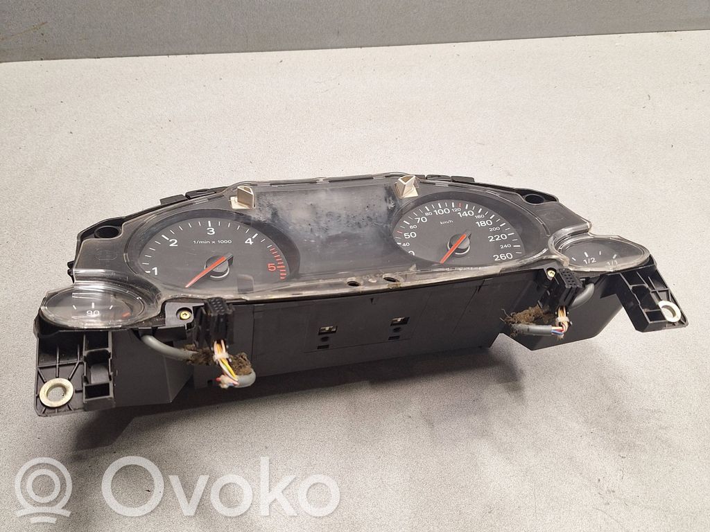 Audi A8 S8 D3 4E Speedometer (instrument cluster) 