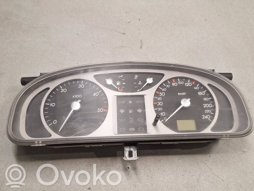 Renault Laguna II Speedometer (instrument cluster) 