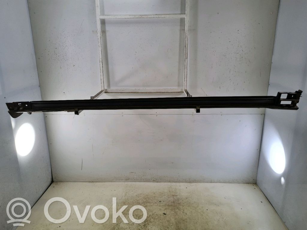 Sill   DN4E51P40B,Y03195I
