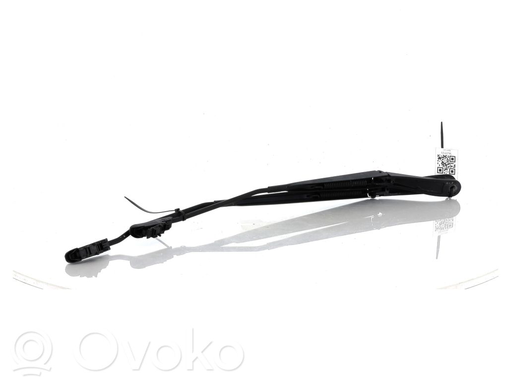 Citroen Jumpy Front wiper blade arm 