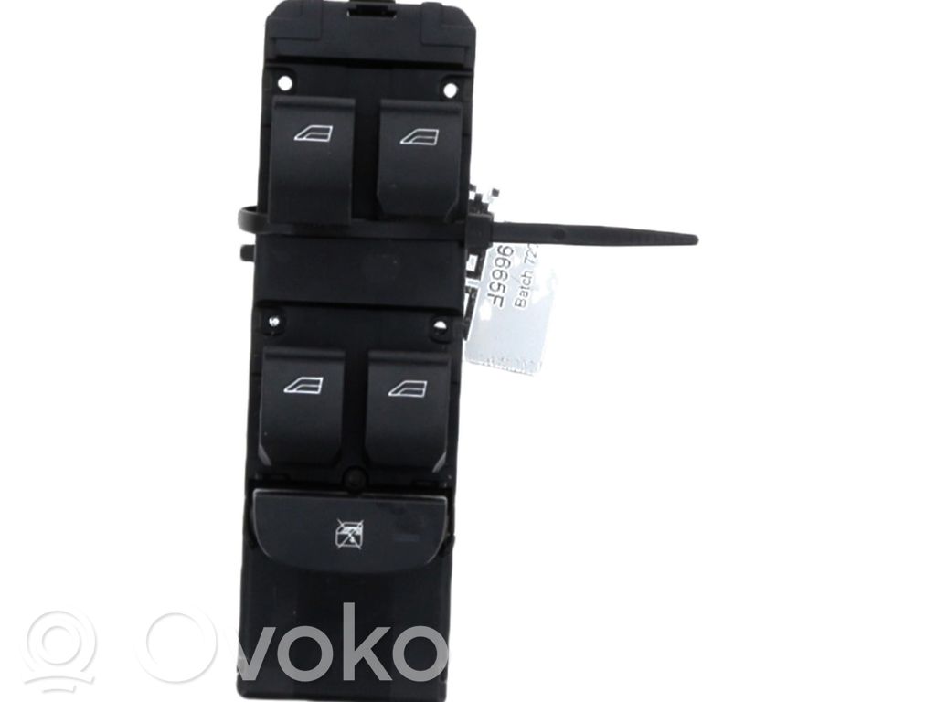 Ford Ka Electric window control switch 