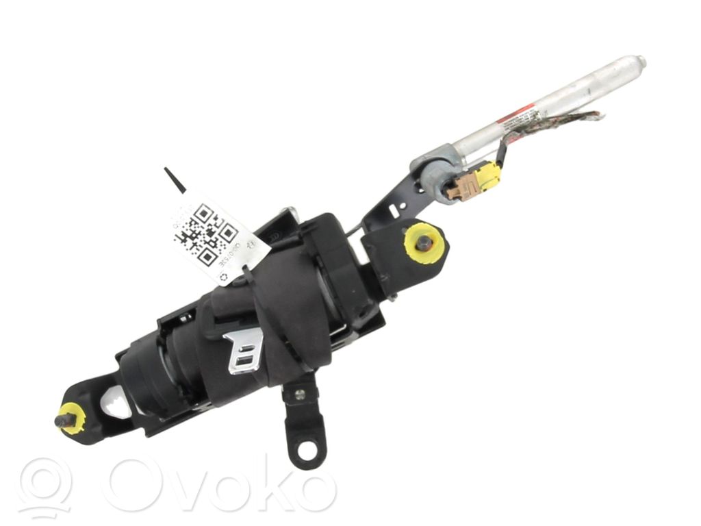 Volvo V70 Front seatbelt 