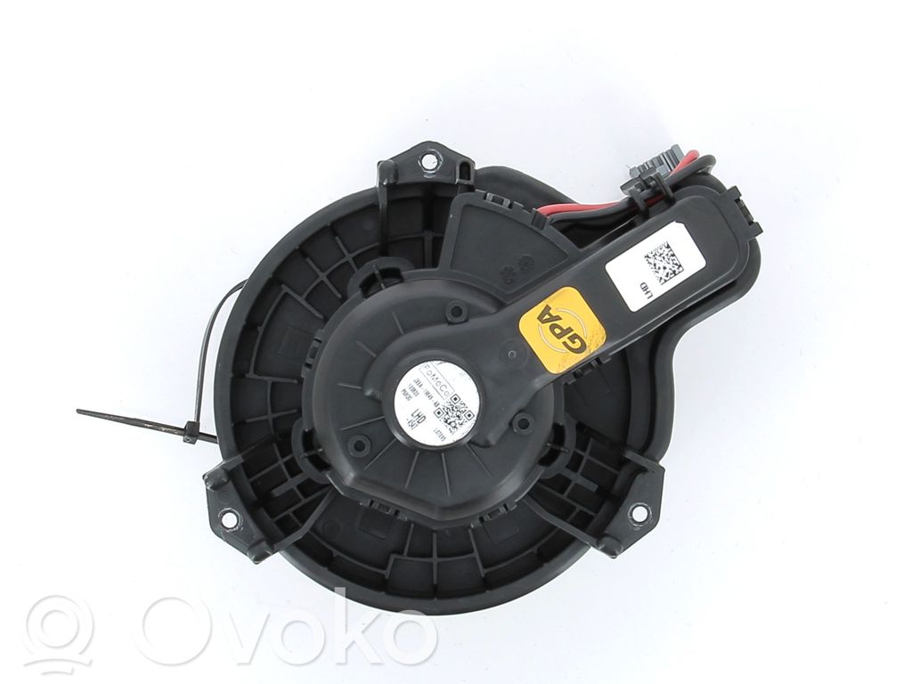 Ford Focus Mazā radiatora ventilators 