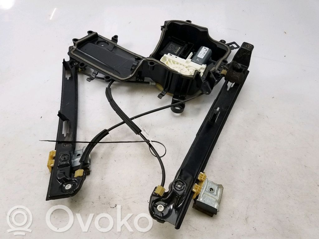 Seat Leon (1P) Alzacristalli della portiera anteriore con motorino 