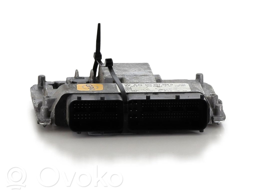 Volkswagen Polo VI Engine control unit/module 