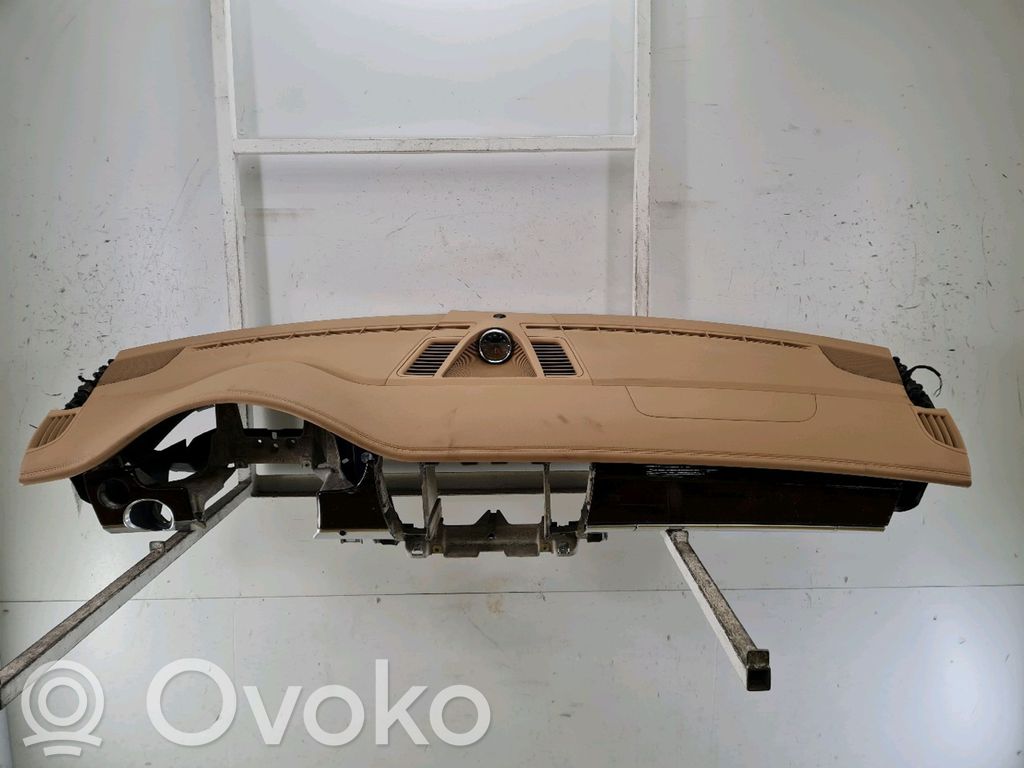 Porsche Panamera (970) Панель 