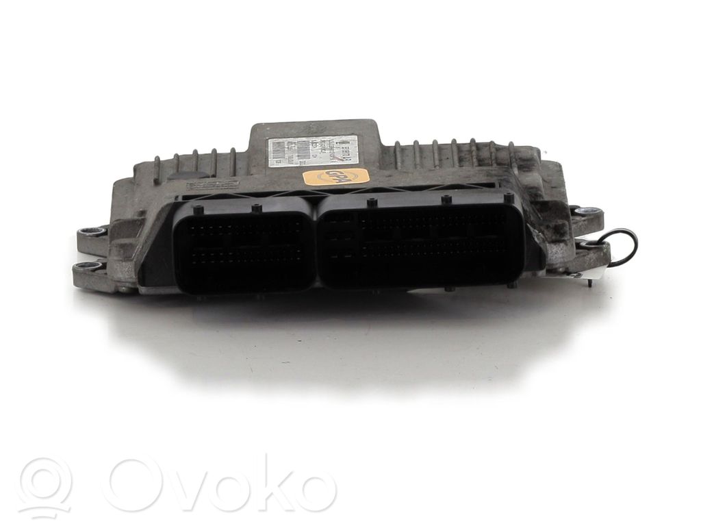 Suzuki Swift I Engine control unit/module 