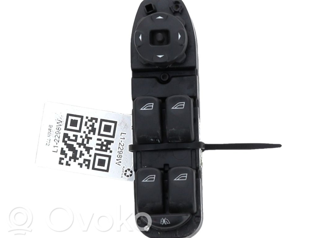 Jaguar X-Type Electric window control switch 