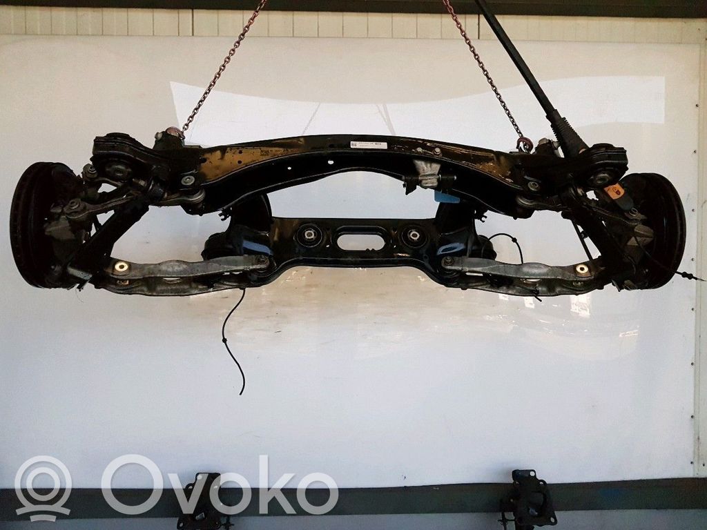 Mercedes-Benz GLC X253 C253 Trave dell'asse posteriore 