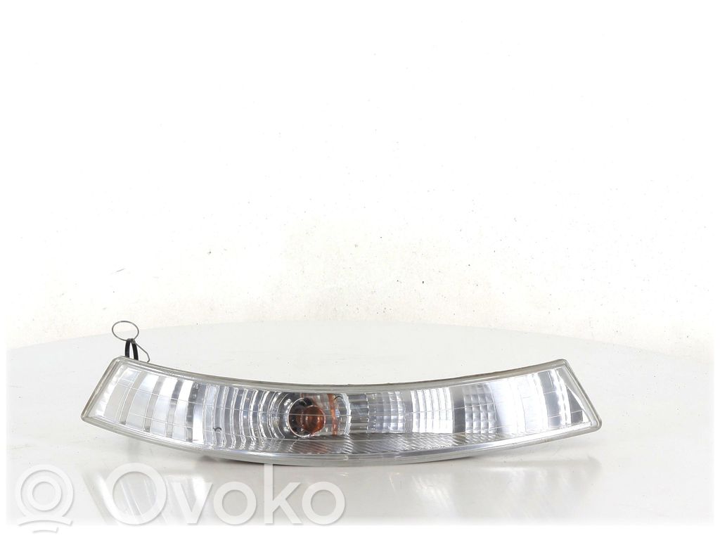 Nissan Primastar Front indicator light 