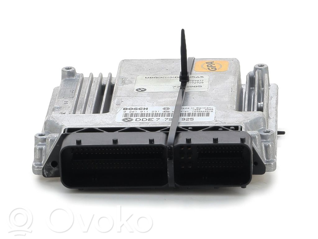 BMW 7 E65 E66 Engine control unit/module 