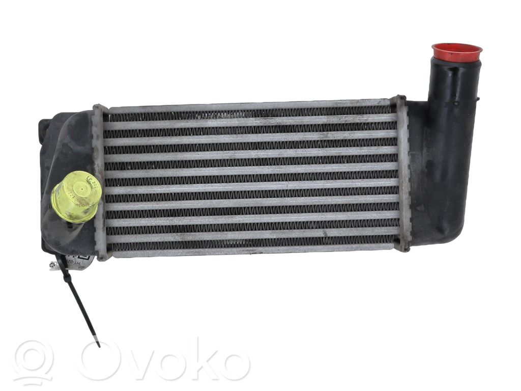 Toyota Auris E180 Interkūlerio radiatorius 