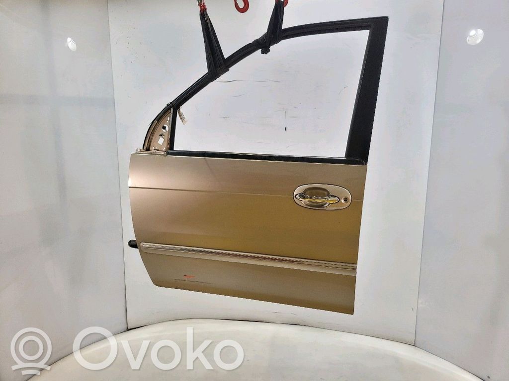 KIA Carnival Puerta delantera 