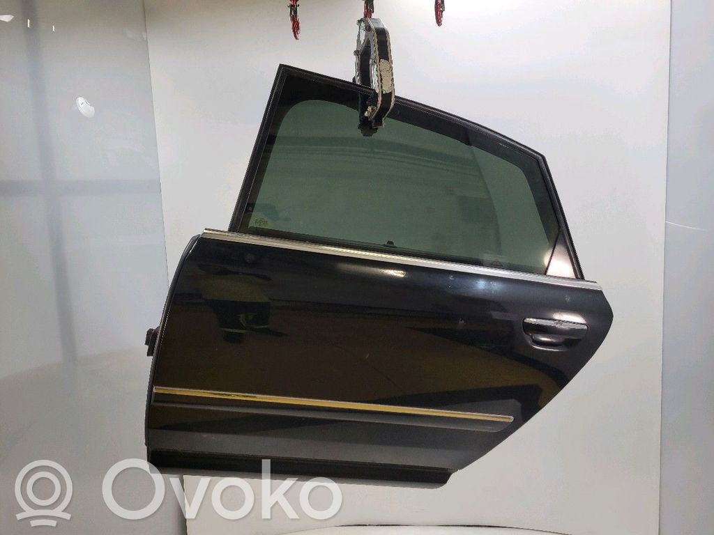 Audi A8 S8 D3 4E Aizmugurējās durvis 
